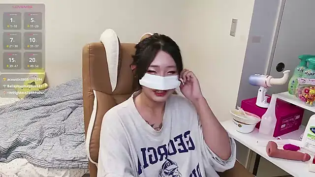 Milk_Sola live sex cam