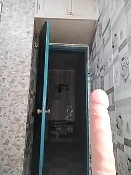 Holly-69 live sex cam