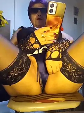 Ely_Elenita live sex cam