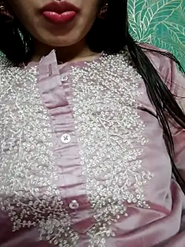 Noor_Darliing live sex cam