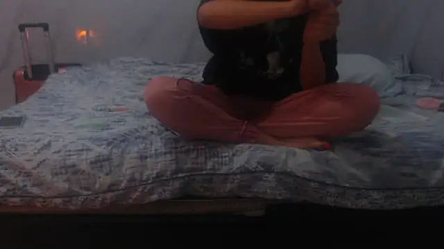 sabrina_v_'s cam snapshot