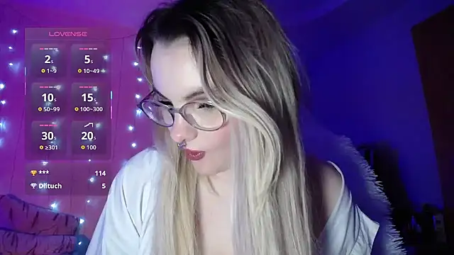 Wicked_cookie live sex cam