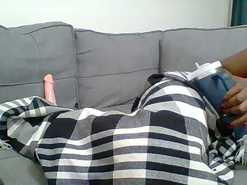 Sneaky_link254 live sex cam