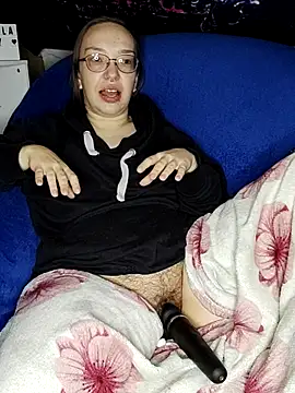 Isabella_Geney's cam snapshot