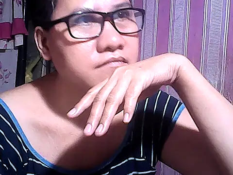 sweetsosie18's cam snapshot