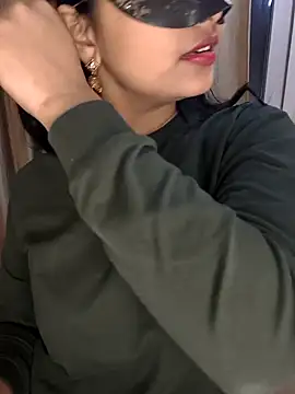 Desi_seductress live sex cam