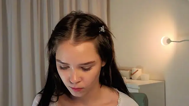 slyshypie live sex cam