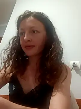 AlisKiv's cam snapshot