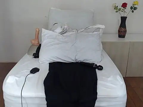 TAMARADEE4KINGS's cam snapshot