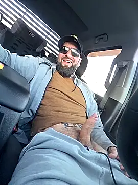 Beardedtattood live sex cam