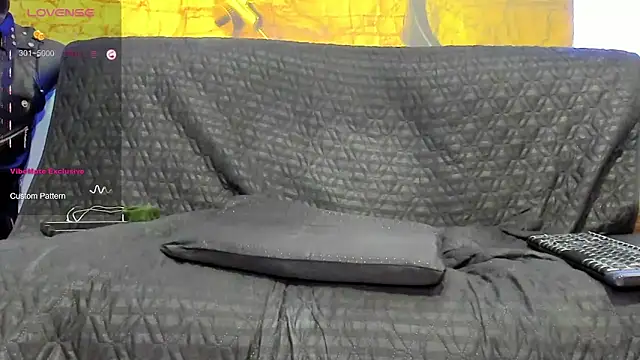 johny_bluexxx live sex cam