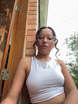 Penelope-Hot live sex cam