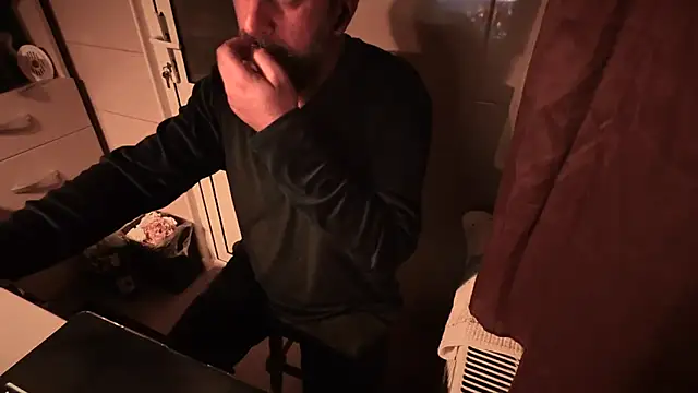 TARKAN1 live sex cam