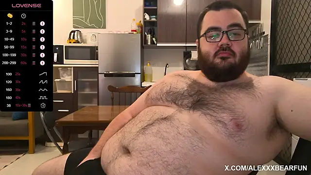 alexxxbear live sex cam
