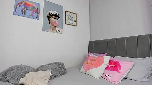 naughtyloverss live sex cam