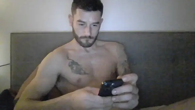 letsgetnaughty7's cam snapshot