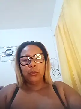 DioxaHot7 live sex cam