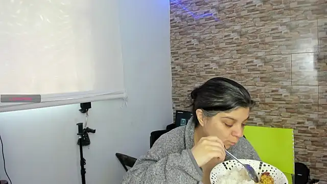 Yin_yang_hot live sex cam