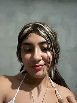 Sweed-virgin-pussy live sex cam