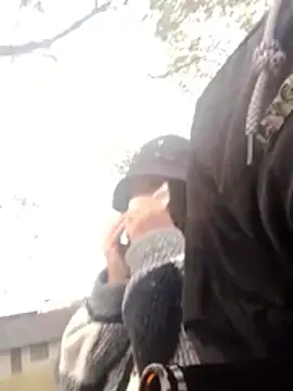 VivienAndClark live sex cam