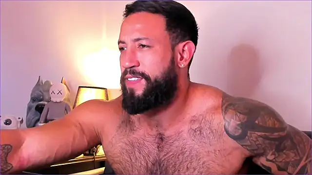 BradLeon_'s cam snapshot