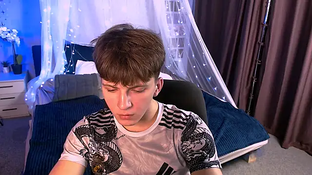 travis_wolf_ live sex cam