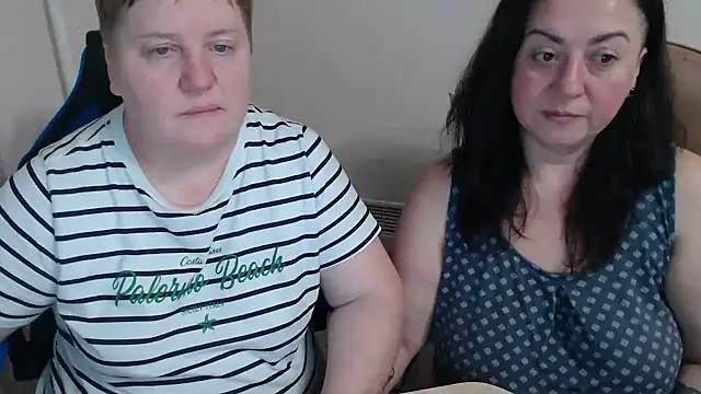 Bertie_Adeline live sex cam