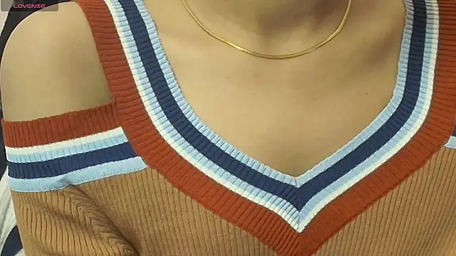 YOUR-BADASS-DIVA's cam snapshot