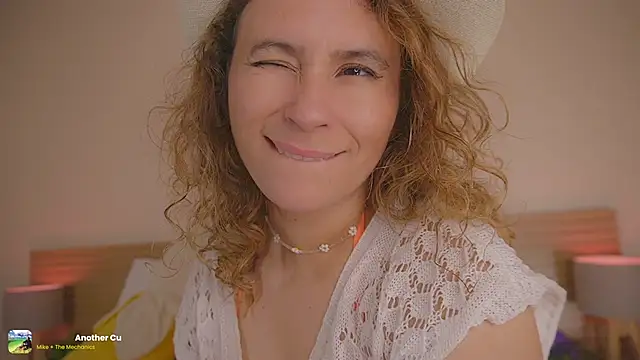 Seducktive live sex cam