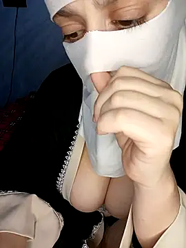 Lamia_Queen_ live sex cam