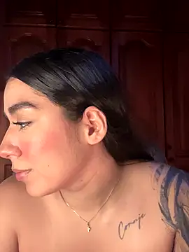 KaditaNavarro's cam snapshot