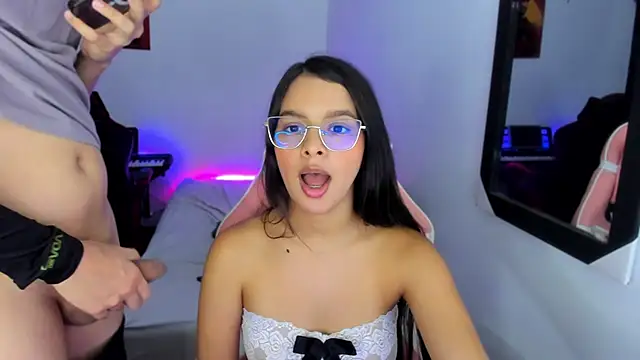 jessi_and_boy live sex cam