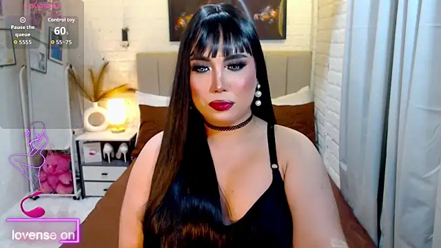 SUPERHORNY101 live sex cam