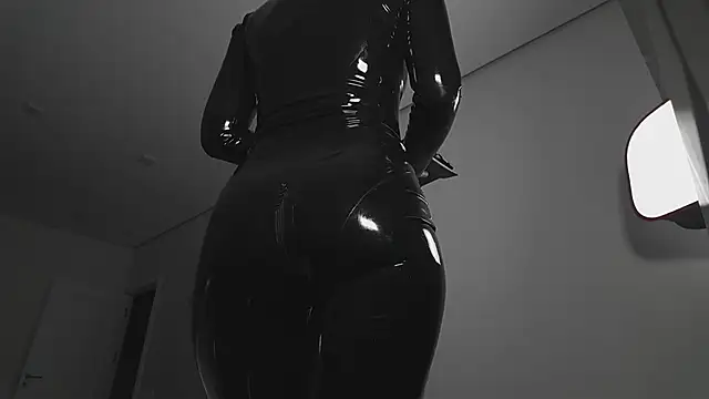 vinylstore live sex cam