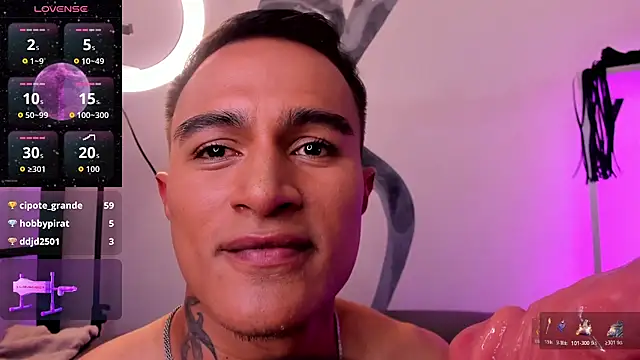 LiamDeep's cam snapshot