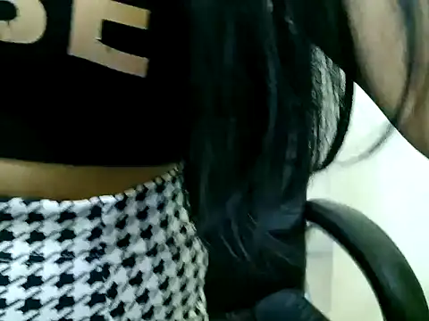 cute_girl_81's cam snapshot