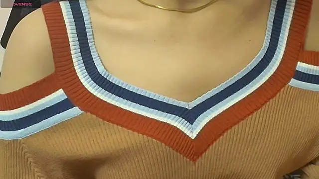 YOUR-BADASS-DIVA's cam snapshot