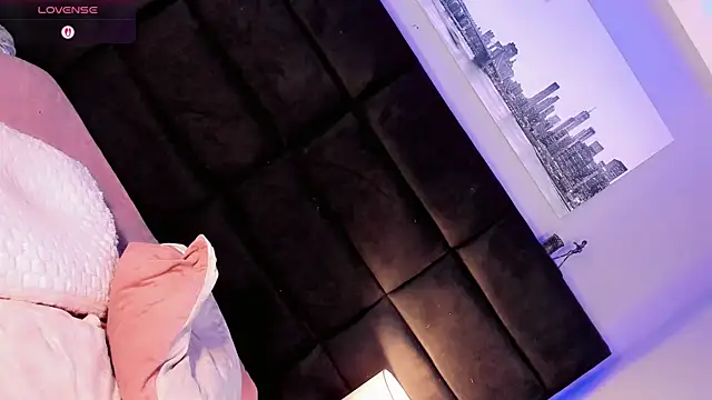 Ana_Paaula23 live sex cam