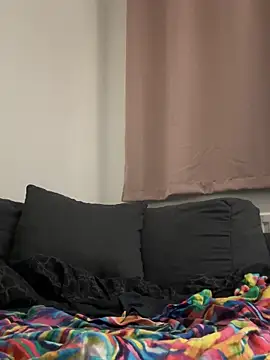 natural_lucy's cam snapshot