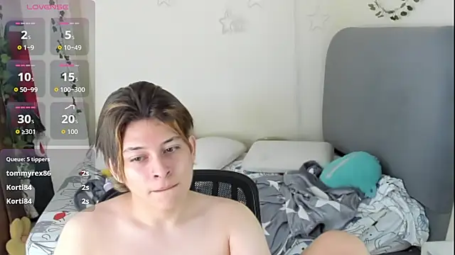 Felix_kitty's cam snapshot