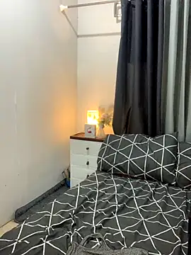 AngelHille live sex cam