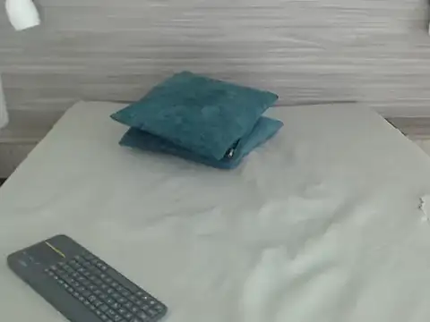 wiltom_'s cam snapshot