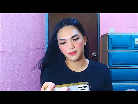 WONDERWOMAN2023 live sex cam