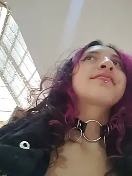 _Laary_Lily's cam snapshot