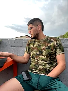 mirallesandbig's cam snapshot