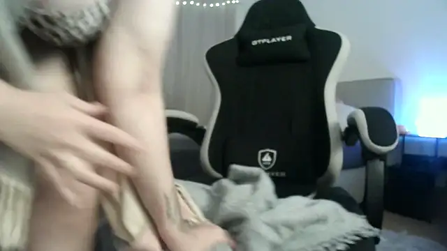 JUJUICY-'s cam snapshot