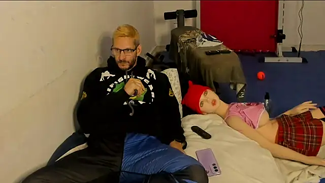 Samurayjiu's cam snapshot