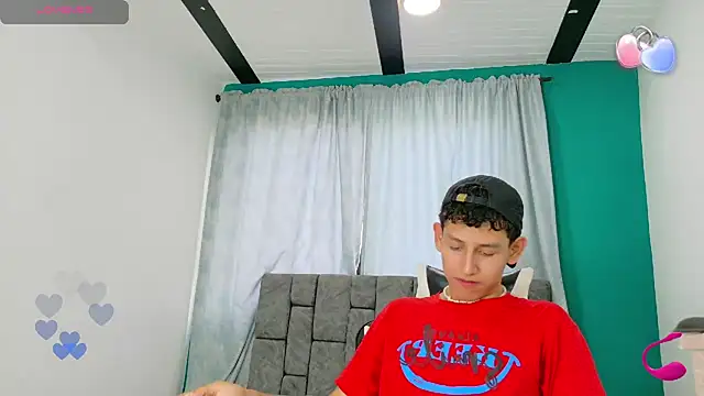 FelipeGonzalezz's cam snapshot