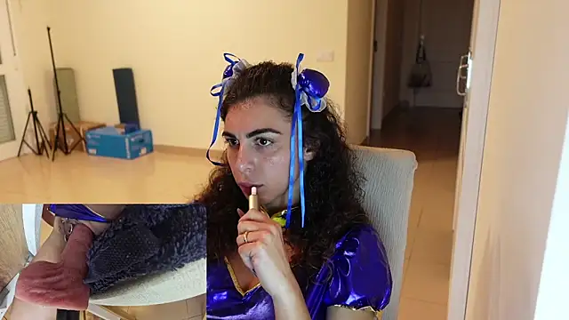 lady_ana_'s cam snapshot