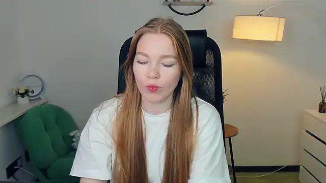 LavetaShiroma's cam snapshot